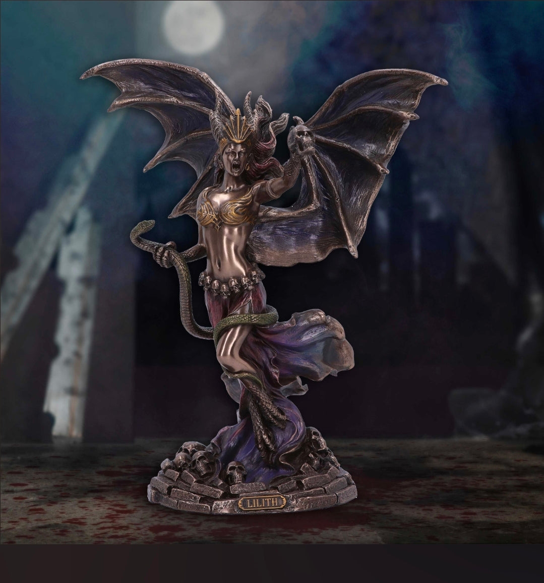 Lilith The First Wife 24.5cm