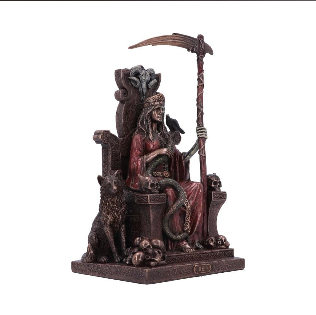 Hel The Two Faced Terror 23cm